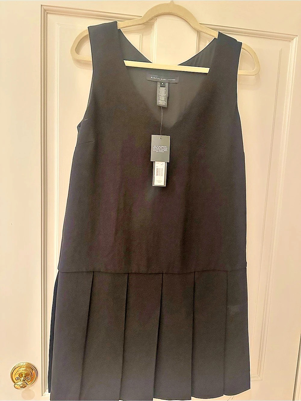 Marc by Marc Jacobs Pleated Mini Dress in Black Size Small NWT - drop waist v ne